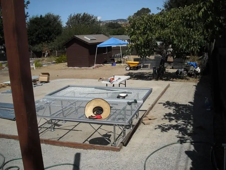 Home Ground Habiats - B4 - Setting Up Nursery Benches